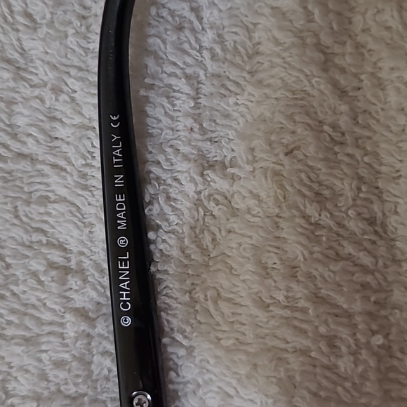 Sunglasses - Picture 6 of 6